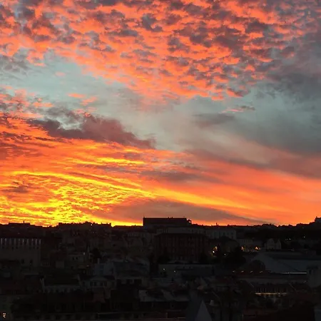 Dreaming - Trigueiros City View Apartment Lisbon